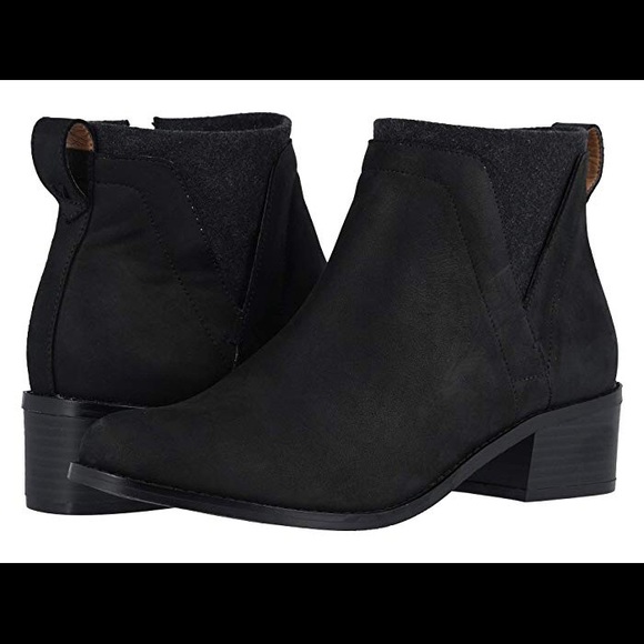 vionic joslyn ankle boot